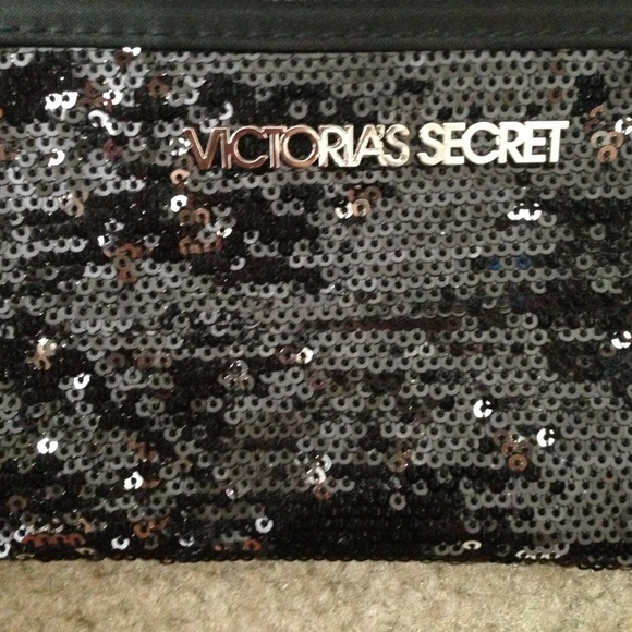 Black Sequin limited edition clutch VS - Picture 4 of 4