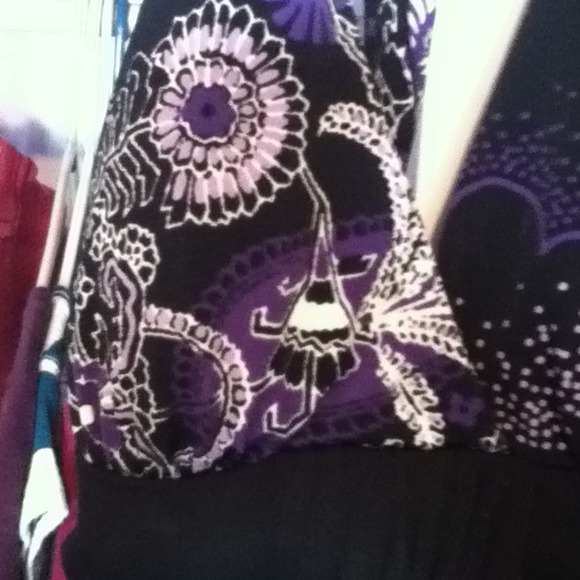 Dress - Picture 2 of 2