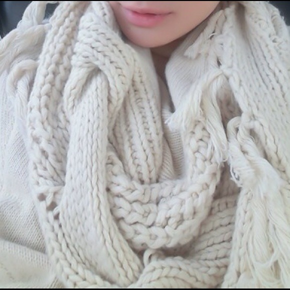 BCBG sweater - Picture 2 of 2