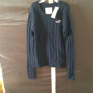 Hollister Sweater， navy