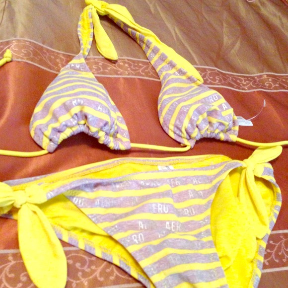 New never warn, yellow and gray bikini