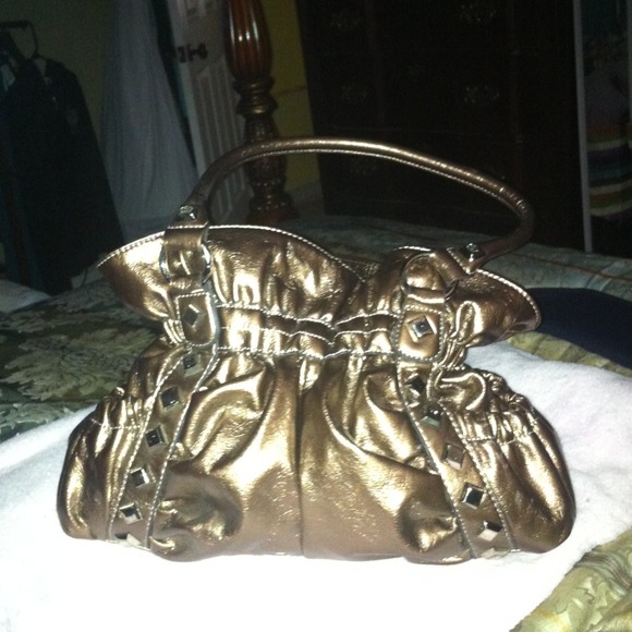 Sold 100% Authentic Kathy Van Zeeland Shopper