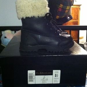 ❗❗RESERVED(BUNLED)❗❗Toddler polo boots(authentic)