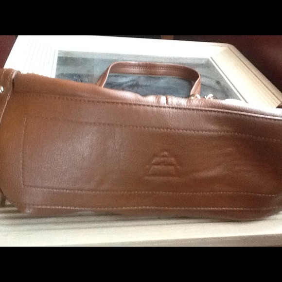 Kathy Van Zealand Satchel❤️❤️SOLD❤️❤️ - Picture 4 of 4