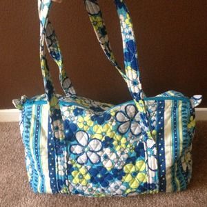 Vera Bradley duffle bag