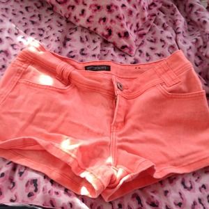 🚫SOLD🚫NEON orange shorts