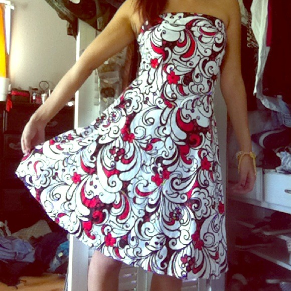 ✨Bundle✨Vintage Party Dress & bird dress❤