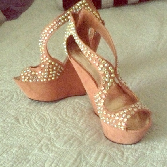 Bedazzle your feet