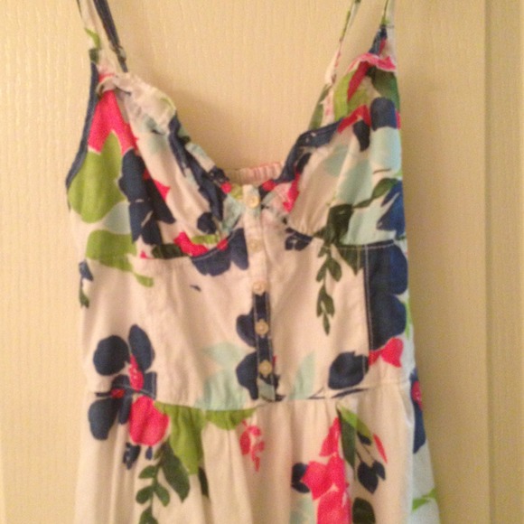 Hollister sun dress - Picture 2 of 3