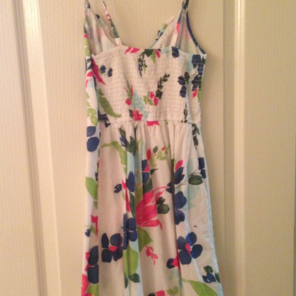 Hollister sun dress - Picture 3 of 3