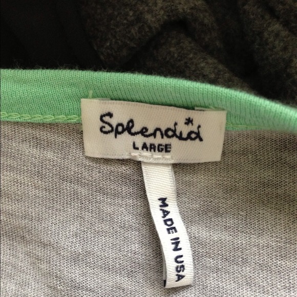 🔴SOLD🔴 Splendid Raglan Top - Large - Picture 3 of 4