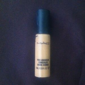 Authentic Mac concealer