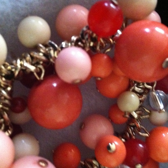 ❌SOLD❌Stretch beaded bracelet - Picture 2 of 2