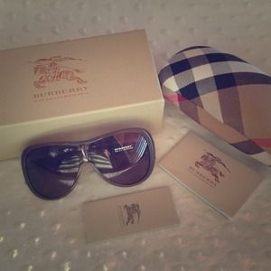 ❌SOLD❌Burberry Aviator Sunglasses NEW