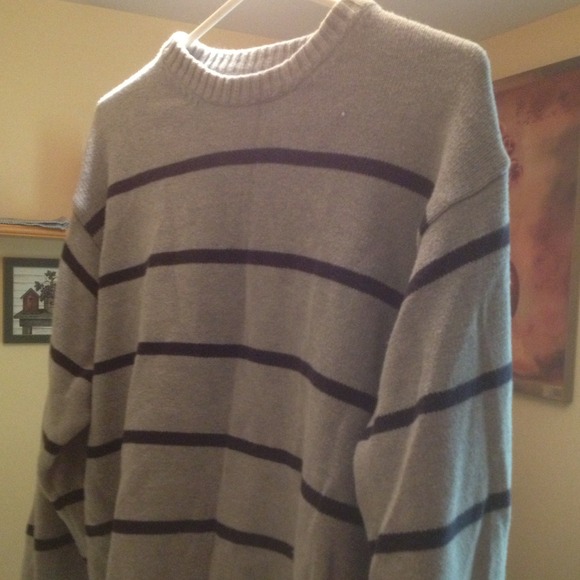Men's sweater