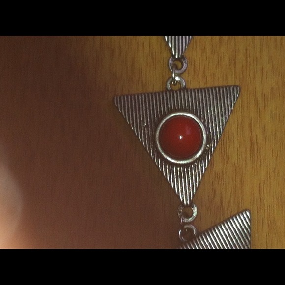 Triangle dangling earrings - Picture 2 of 2