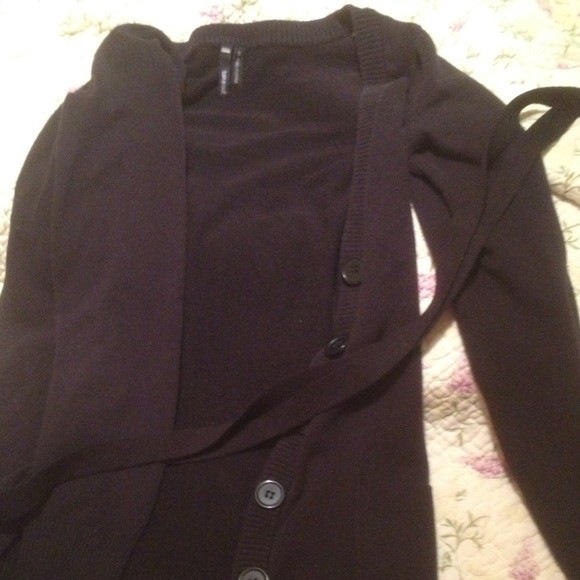 Button up sweater with belt