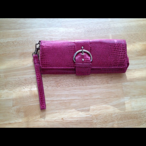 💕Pink clutch💕