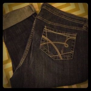 Xl dark denim maternity capris