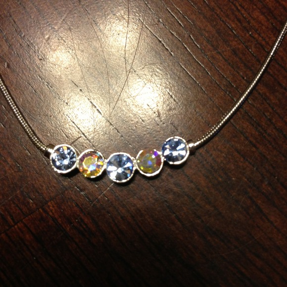 Necklace - Picture 2 of 3