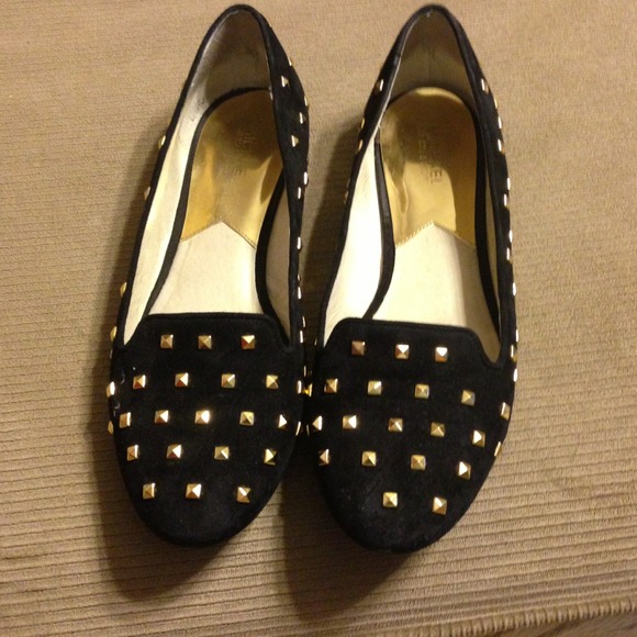 Micheal kors black flats
