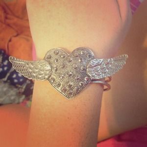 Flying Heart Bracelet
