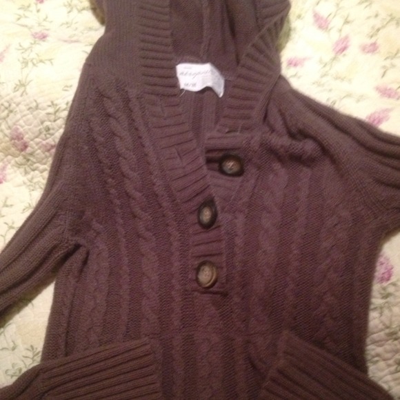 Sweater with buttons and a hood!