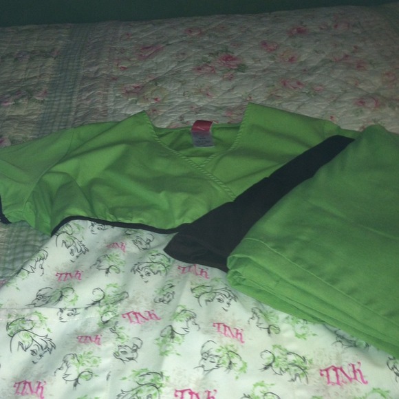 Tinker bell scrub top and pants