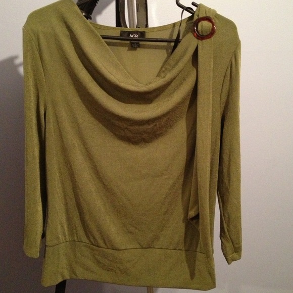 Bundle 2 blouse - Picture 1 of 2