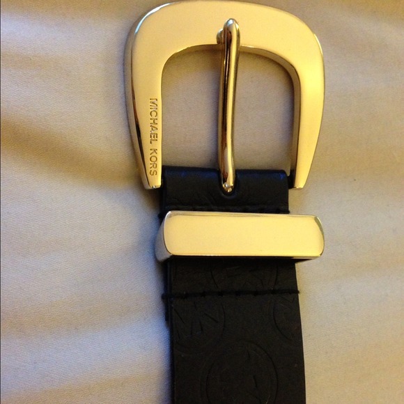 MICHAEL KORS-sz.M-Black Leather Belt- LIKE NEW