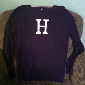 Classic Tommy Sweater. Navy