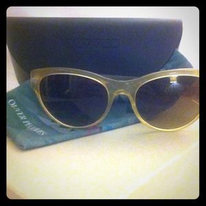 Oliver People's polarized Kosslyn suns