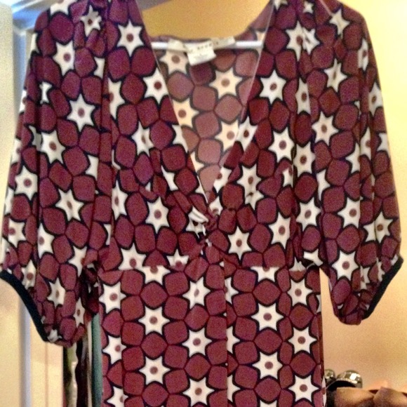 JUST REDUCED!! Very comfortable and classy dress