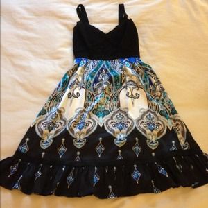 BEBE-sz.M- Satin floral/pasley dress- NEVER WORN