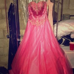 Pageant dress