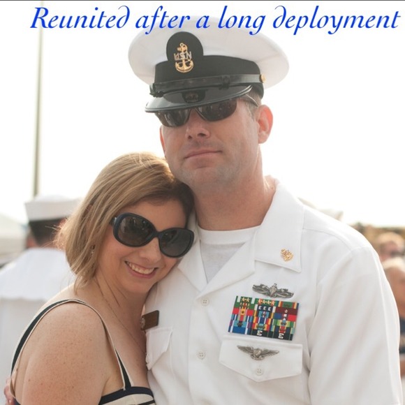 ⚓️Meet your posher, Amy ⚓️ - Picture 3 of 14