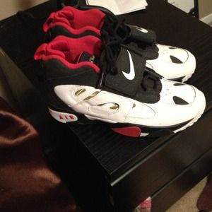 Nike Diamond Turf