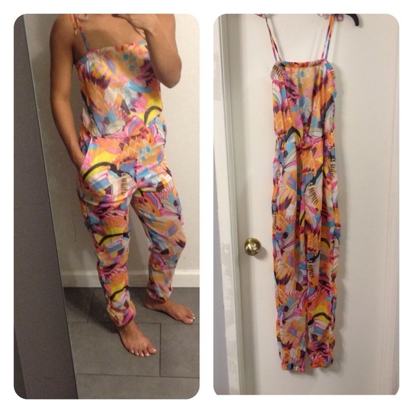 ❤Traded❤ Colorful romper