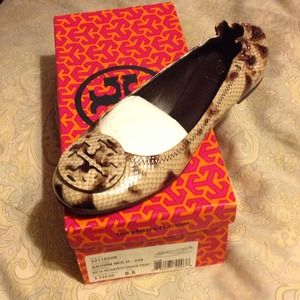 Tori Burch Reva Monarch Snake Print