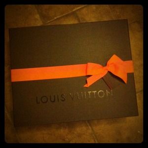 Louis Vuitton Box, 2ft x 1.5ft with Bow & Tag