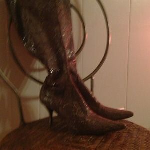 Donald Pliner  boots