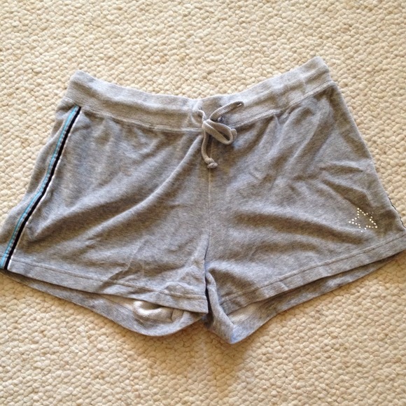 💜SOLD in trade💜Gray Velour Shorts