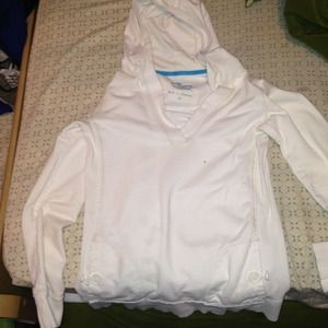 White pullover hoodie vneck