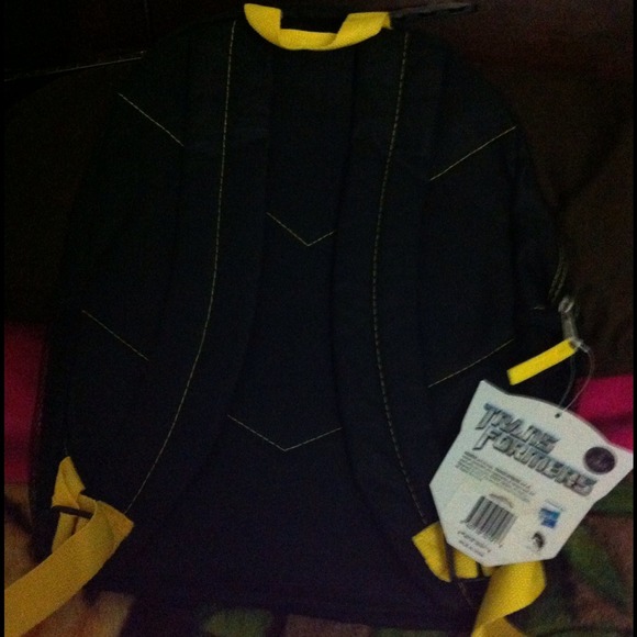 ❌❌SOLD❌❌TransFormers Backpack - Picture 2 of 2