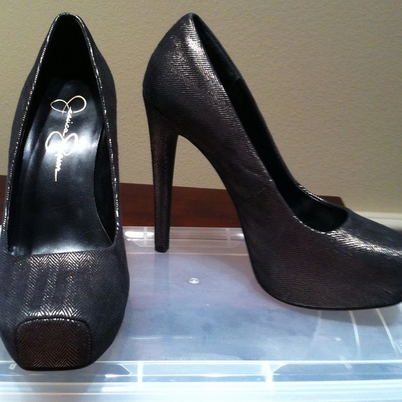 Jessica Simpson Dark Gold/Shiny Brown Stilettos