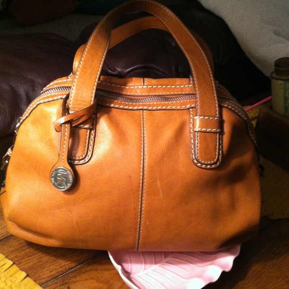 $$$SOLD$$$ Michael Kors Classic Leather Handbag