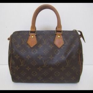Authentic Vintage Louis Vuitton Speedy 25