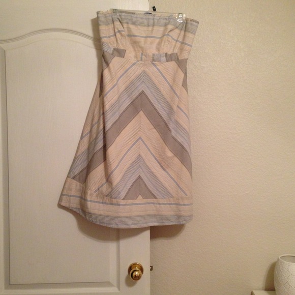 GAP strapless dress