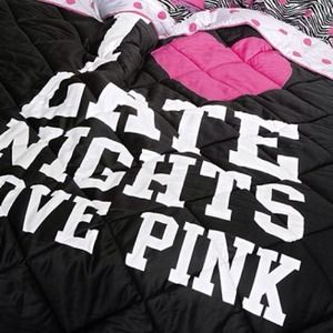 VS PINK reversible comforter!