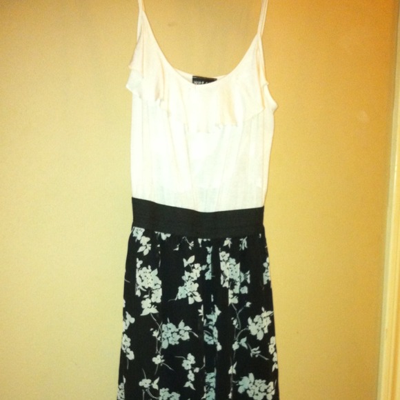 ❎TRADE FOR @purselover❎Wet Seal Dress